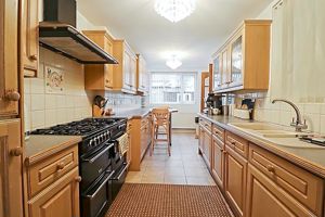 Kitchen- click for photo gallery
